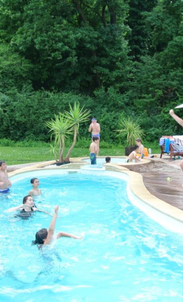 Locatiile TreeHouse - locatii de nunti in aer liber in natura - top locatii de nunta la padure-piscina